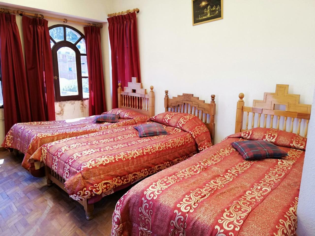 كوباكابانا Hotel Las Kantutas المظهر الخارجي الصورة