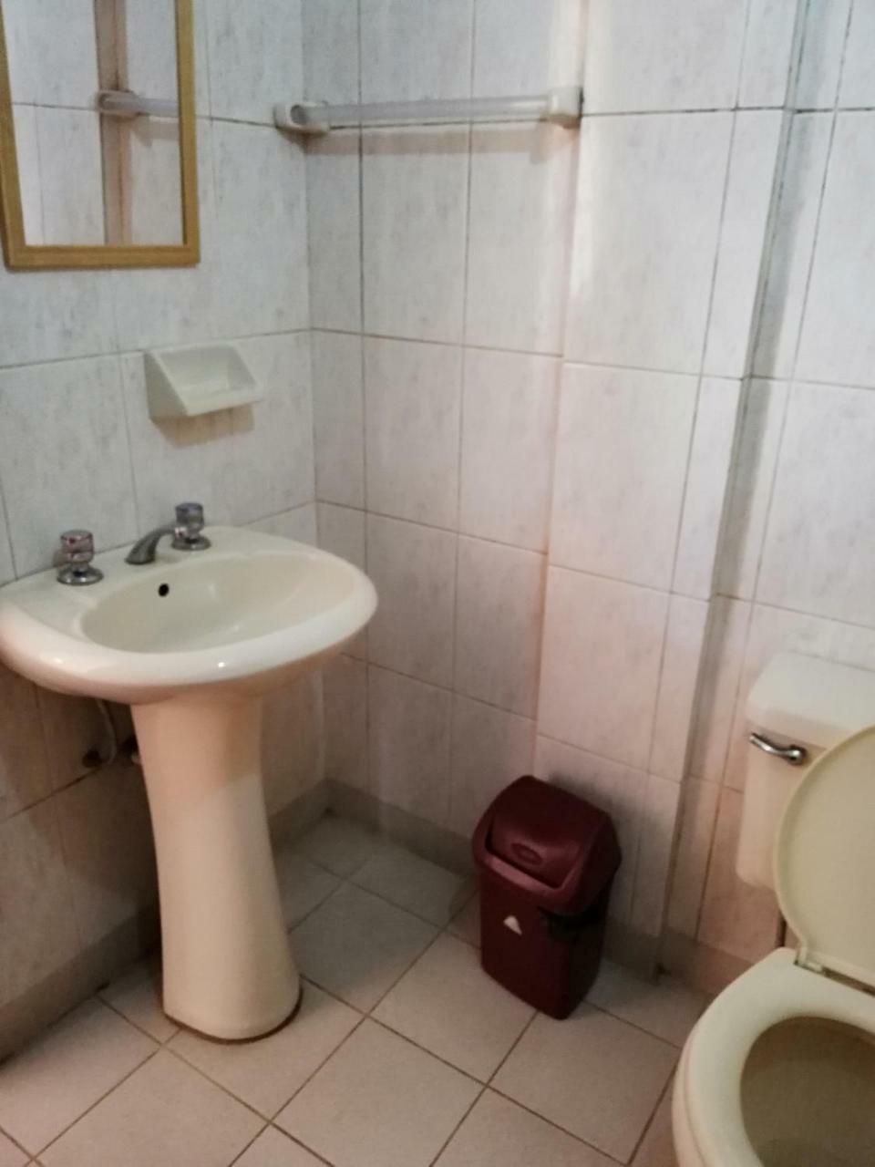 كوباكابانا Hotel Las Kantutas المظهر الخارجي الصورة