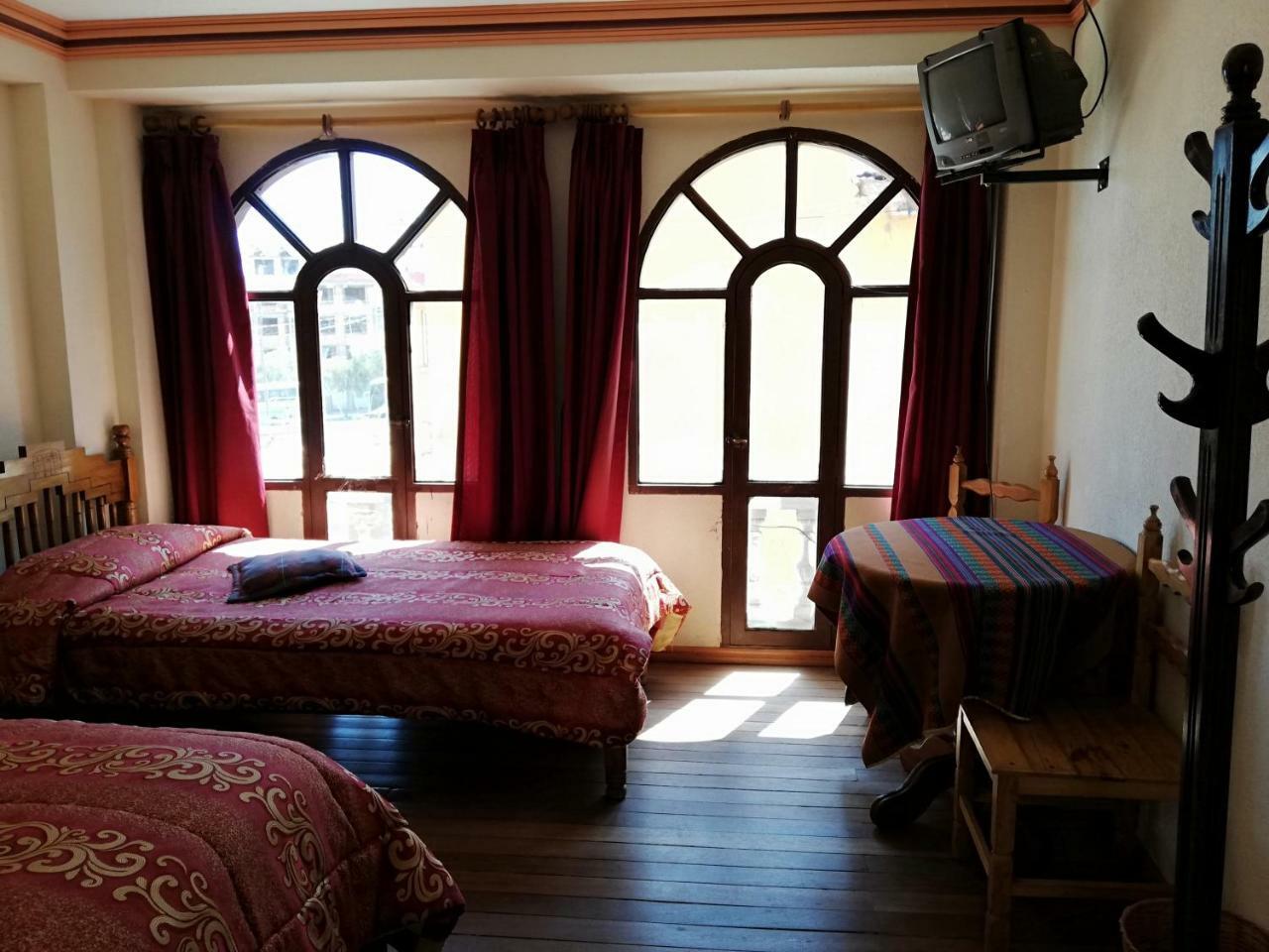 كوباكابانا Hotel Las Kantutas المظهر الخارجي الصورة